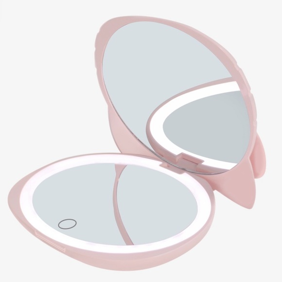 Hello Kitty Compact LED Mirror - Picture 3 of 10